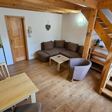 Appartement Tatralandia Apartman à Liptovský Mikuláš Extérieur photo